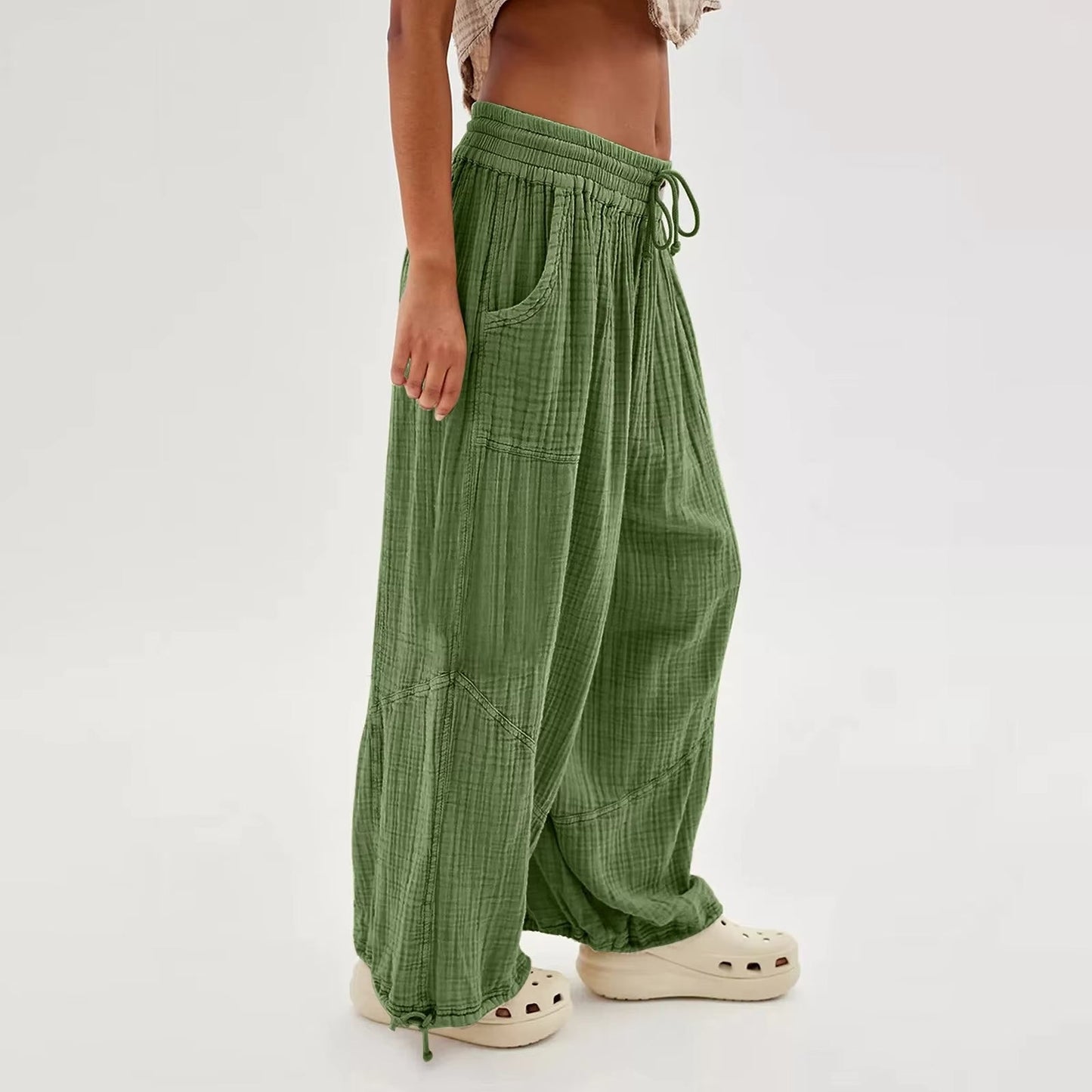 Pantalón vintage con bolsillos amplios